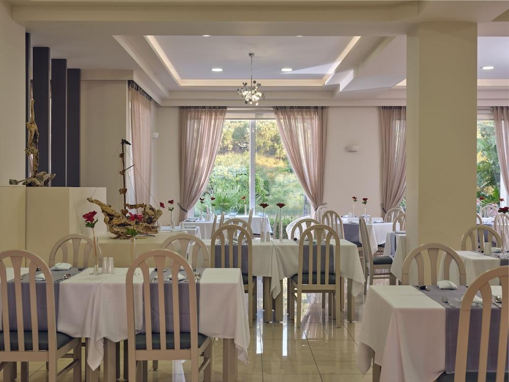 Park Hotel & Spa Ciliví Kültér fotó
